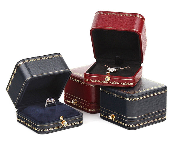 Rounded corner with diamond jewelry box European princess proposal box pendant box necklace box ring box storage box